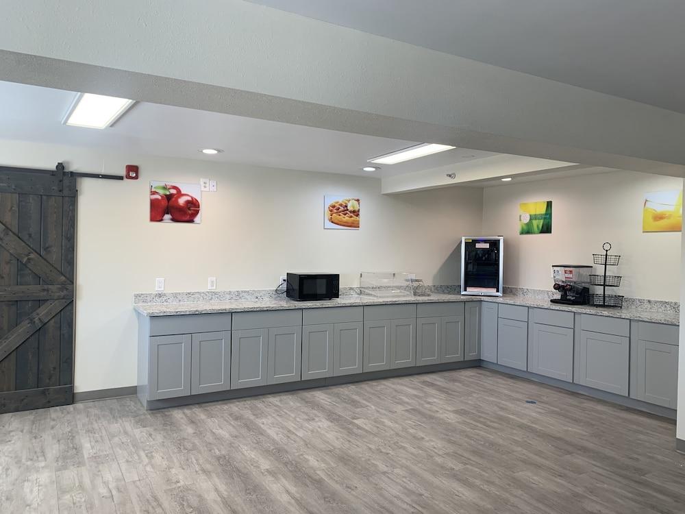 Quality Inn Albuquerque East I-40 Juan Tabo Exit Екстер'єр фото
