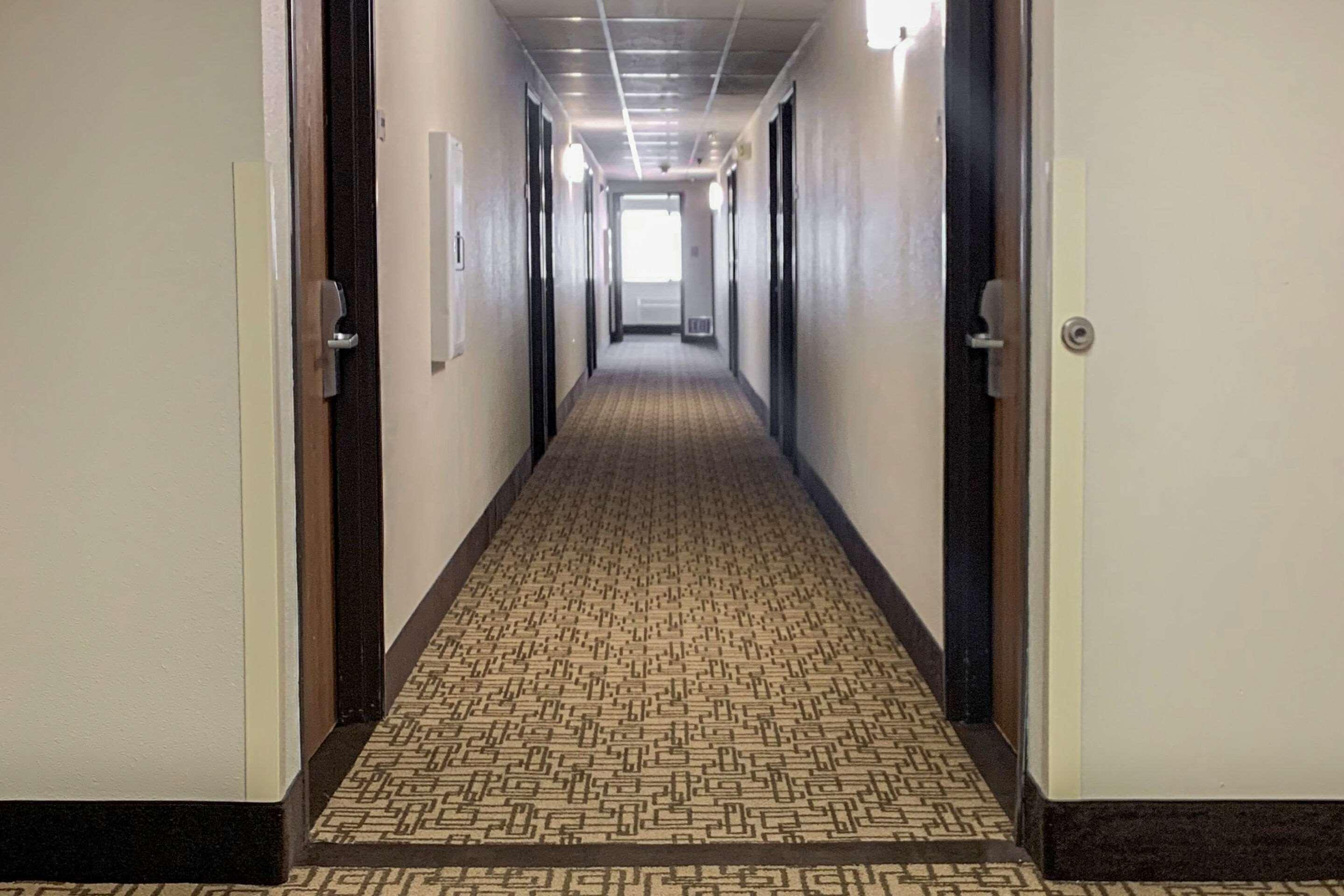 Quality Inn Albuquerque East I-40 Juan Tabo Exit Екстер'єр фото