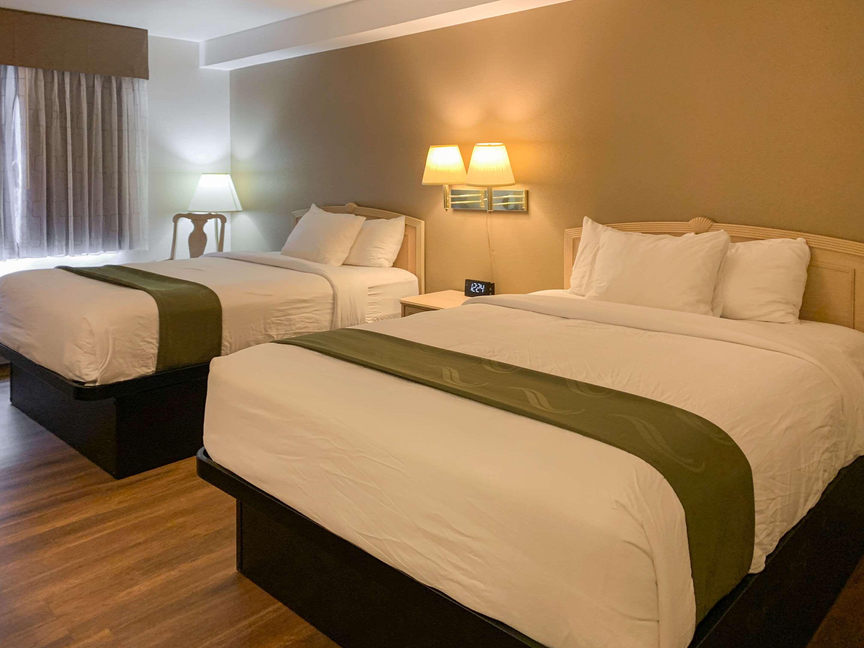 Quality Inn Albuquerque East I-40 Juan Tabo Exit Екстер'єр фото