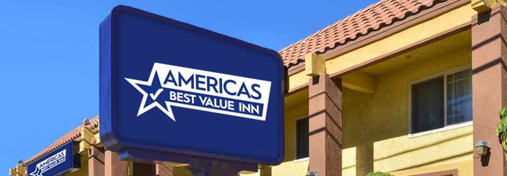 Quality Inn Albuquerque East I-40 Juan Tabo Exit Екстер'єр фото