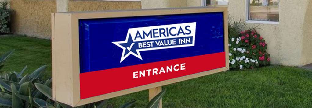 Quality Inn Albuquerque East I-40 Juan Tabo Exit Екстер'єр фото